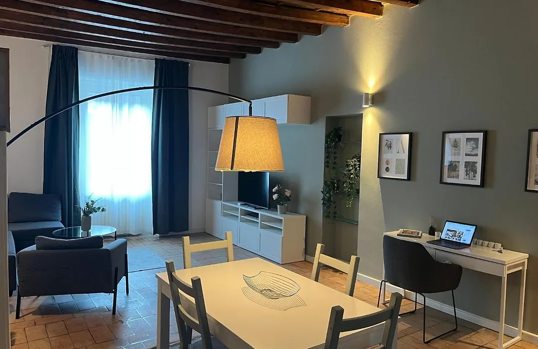 Navigli Darsena - Luxury Apartment With Balcony-1