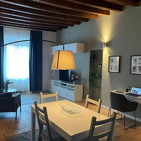 Navigli Darsena - Luxury Apartment With Balcony-3